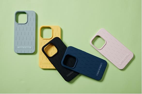 BOUNDLESS phone case picture