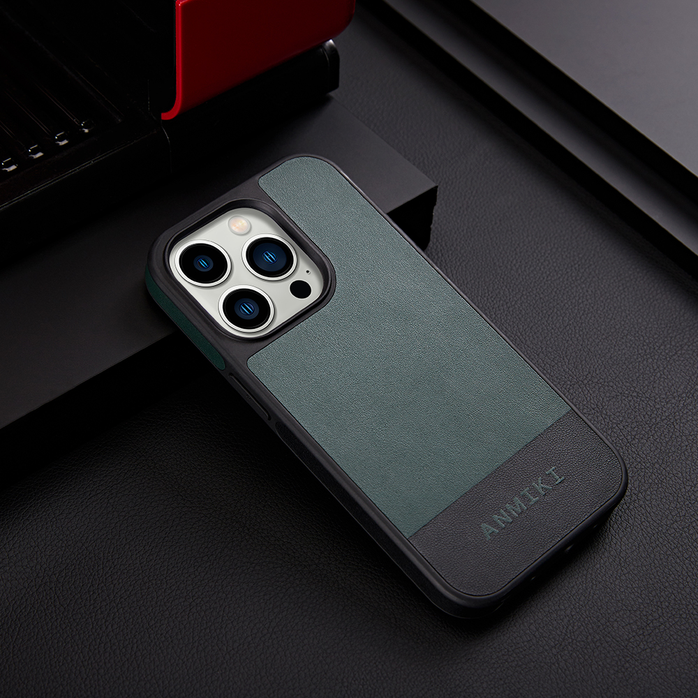 C&T Leatherette-fluted-phone-case